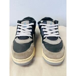 Nike Air Jordan 4RM size 7Y